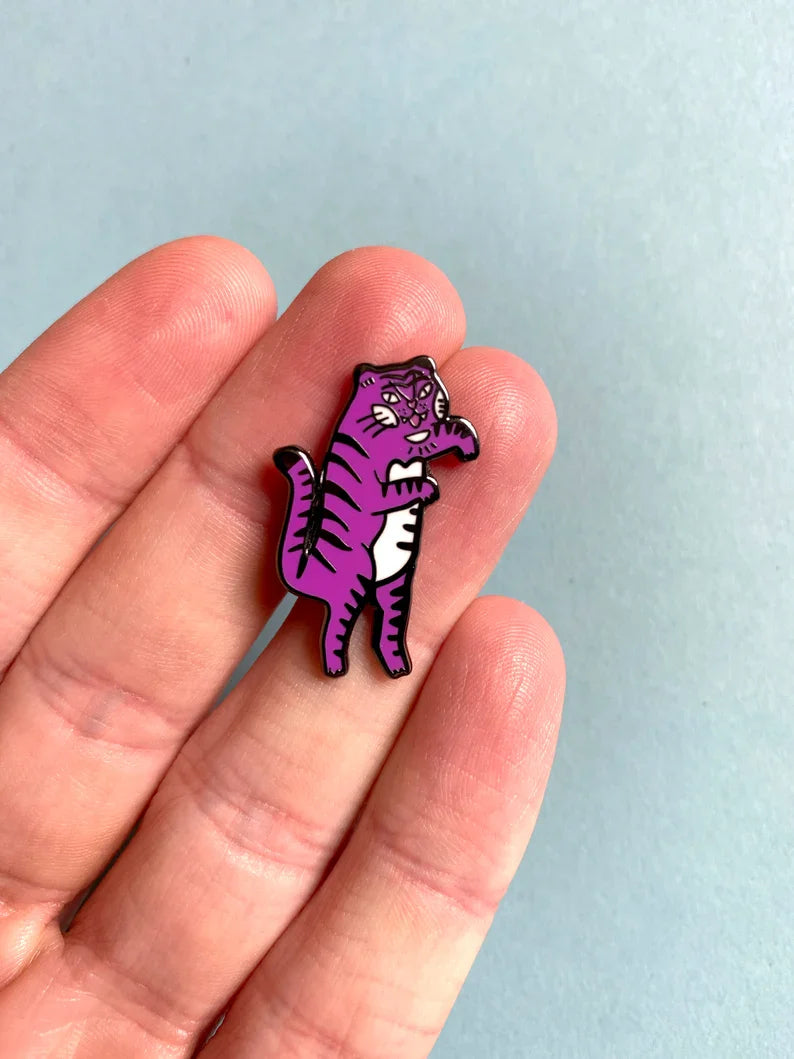 Creeping Tiger Hard Enamel Pin