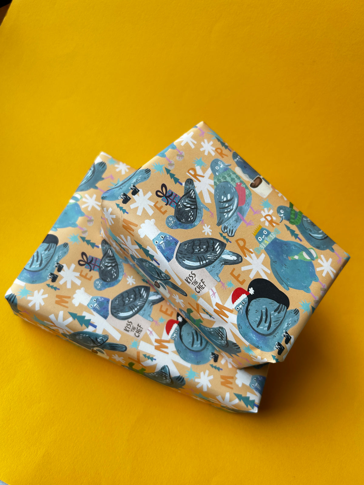 Merry Pigeons Festive Gift Wrap Sheets (3pk)