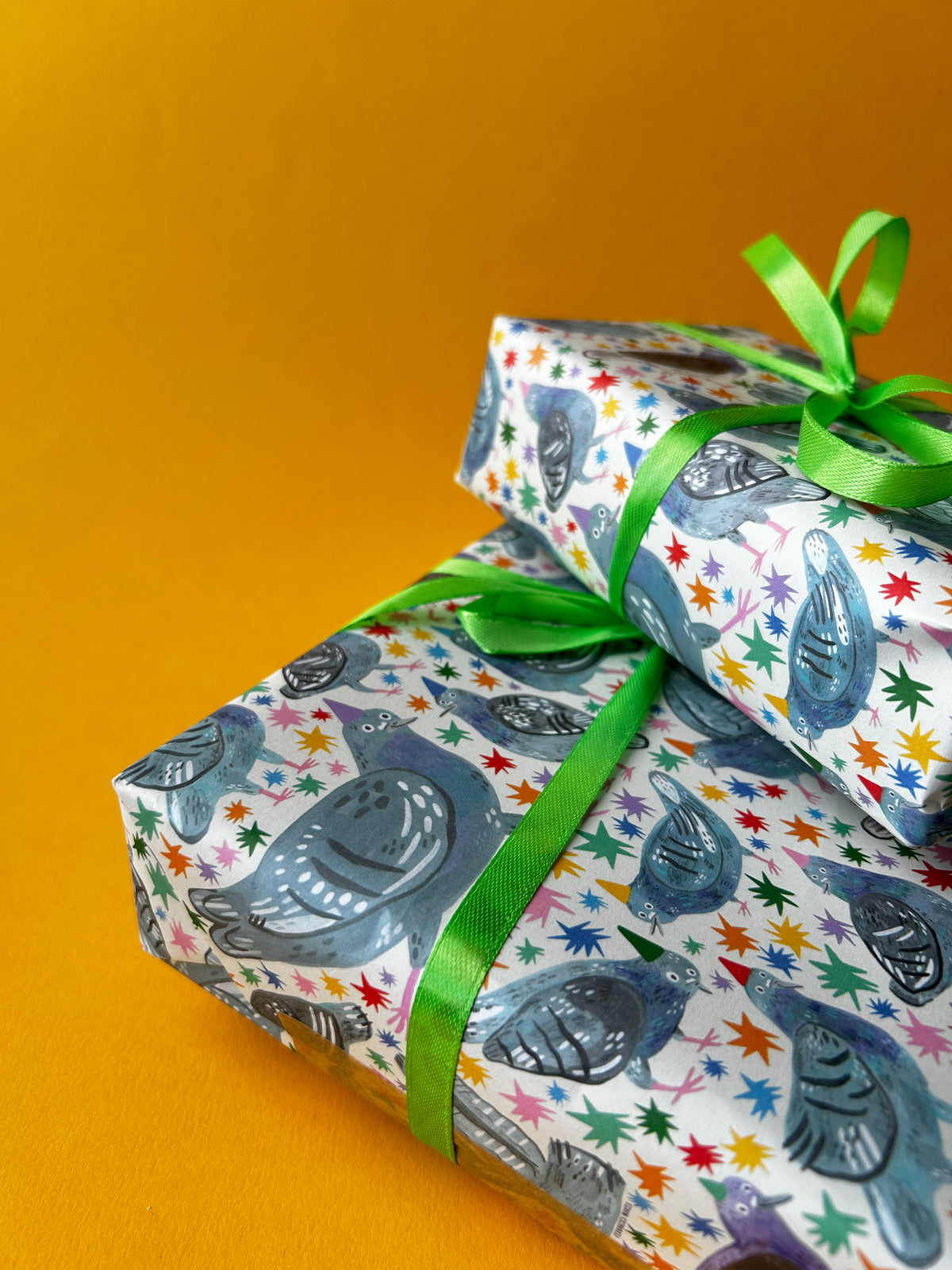 Party Pigeons Gift Wrap Sheets (3pk)