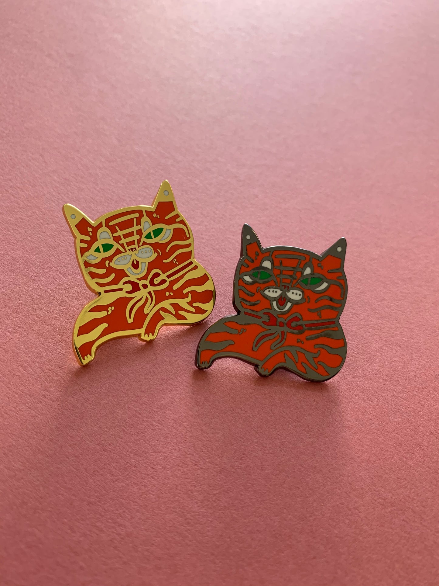 Red Bow Tiger Pin (Black or Gold)